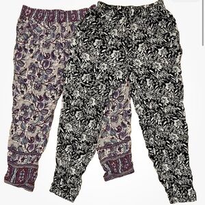 Lot Of 2 Women’s XS Pants-Ripcurl & Amuse Society Elastic Bottom